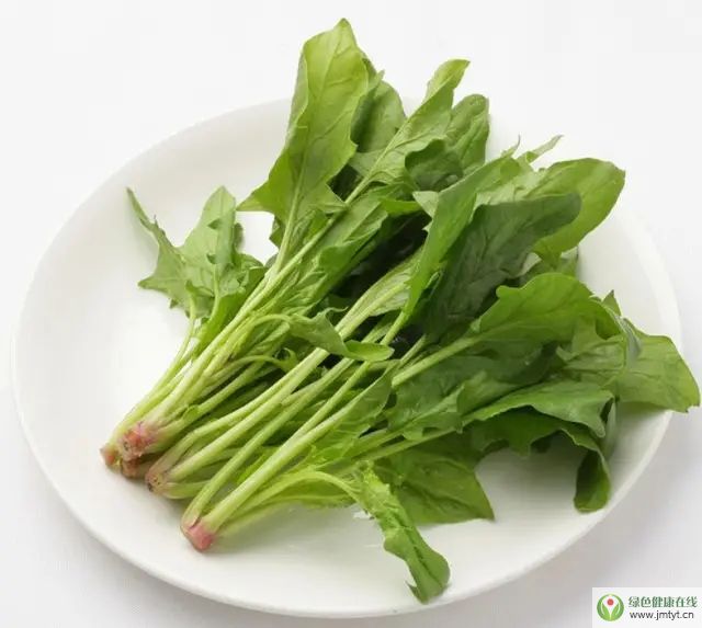 菠菜補鐵的真相與缺鐵性貧血的飲食建議 菠菜補鐵的真相與缺鐵性貧血的飲食建議